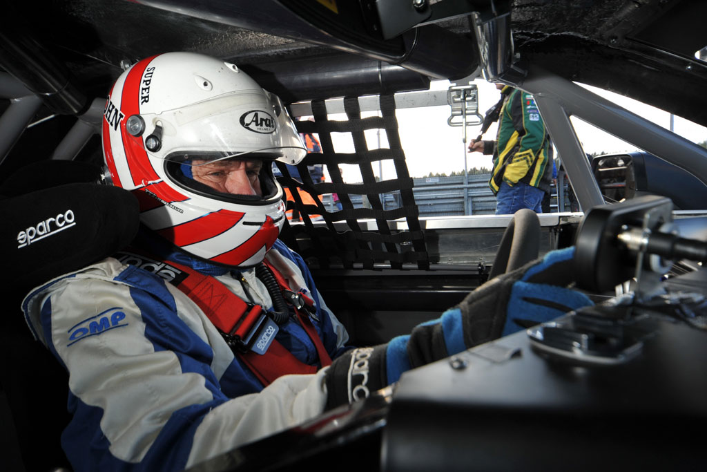 John Nielsen var hurtigst på den våde asfalt på FDM Jyllandsringen, og han starter søndagens første løb fra pole position.
(Foto: Morten Alstrup)